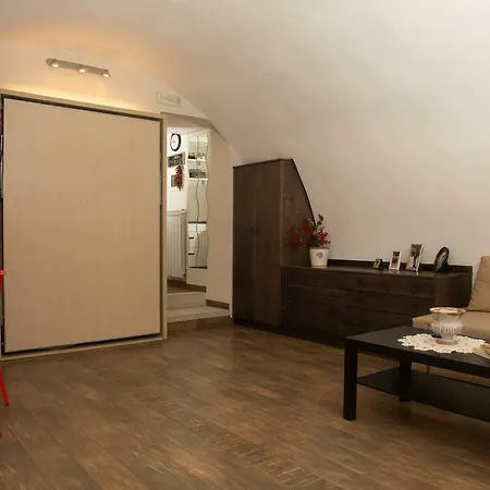 Portico57 Apartment